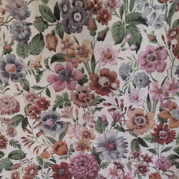 Oxford Shirt Co. Floral Blouse - Picture 5 of 5